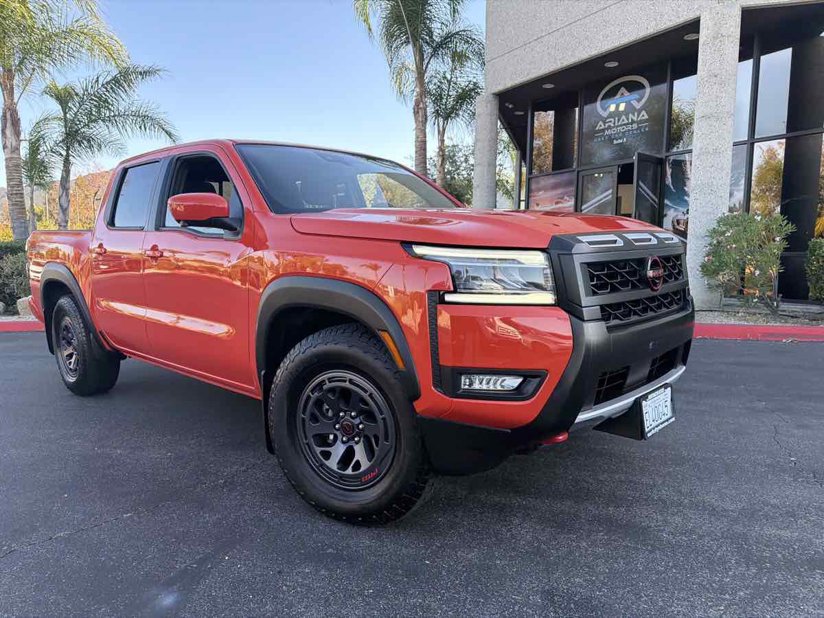 Used 2025 Nissan Frontier Pro-X w/ Pro Convenience Package RWD image 10