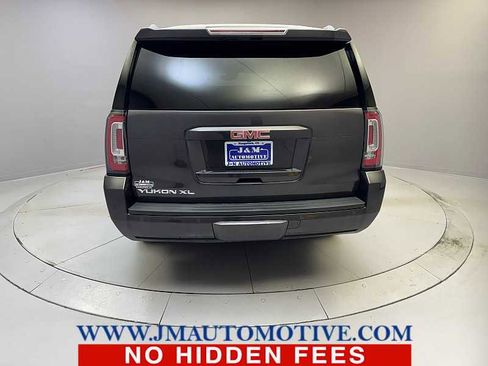 Used 2017 GMC Yukon XL SLT w/ Open Road Package image 4