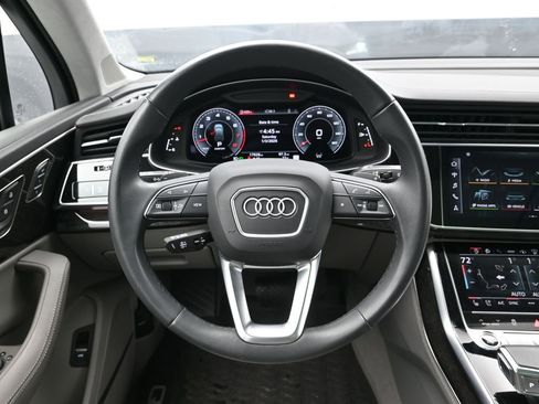 Used 2023 Audi Q7 3.0T Prestige image 19