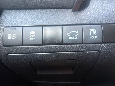 Used 2024 Toyota Camry LE FWD image 18
