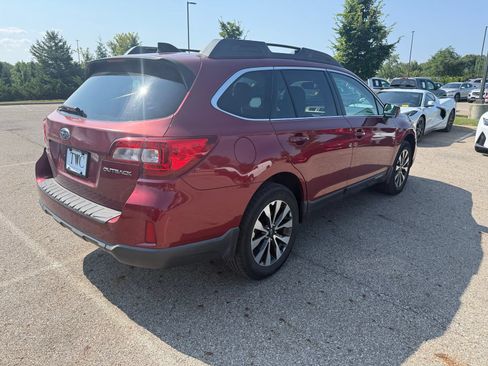 Used 2016 Subaru Outback 2.5i Limited AWD/4WD image 5