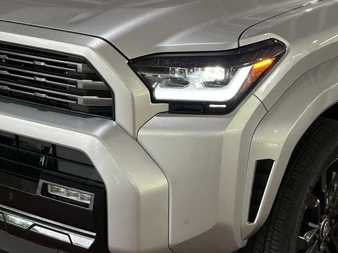 New 2026 Toyota 4Runner 4WD image 9