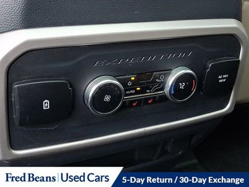 Used 2024 Ford Expedition Limited AWD/4WD image 13