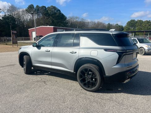 New 2026 Chevrolet Traverse RS w/ LPO, Illumination Package image 5