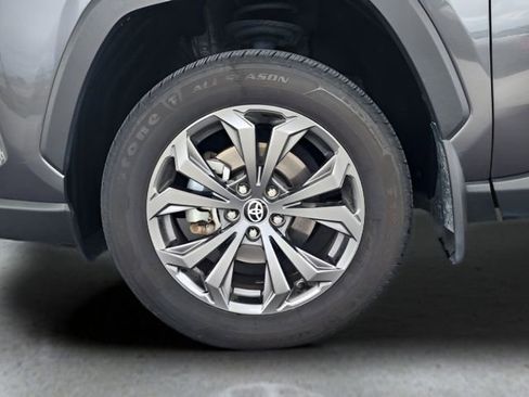 Used 2024 Toyota RAV4 XLE Premium AWD/4WD image 10