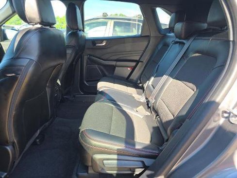 Used 2024 Ford Escape ST-Line w/ Equipment Group 301A FWD image 5