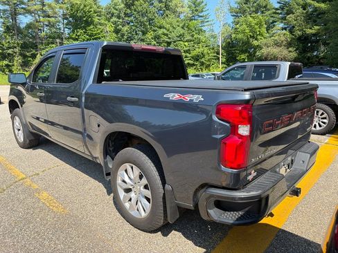 Used 2021 Chevrolet Silverado 1500 Custom AWD/4WD image 2