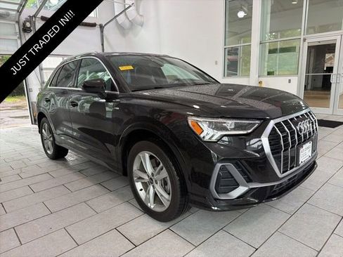 Used 2022 Audi Q3 2.0T Premium Plus AWD/4WD image 6