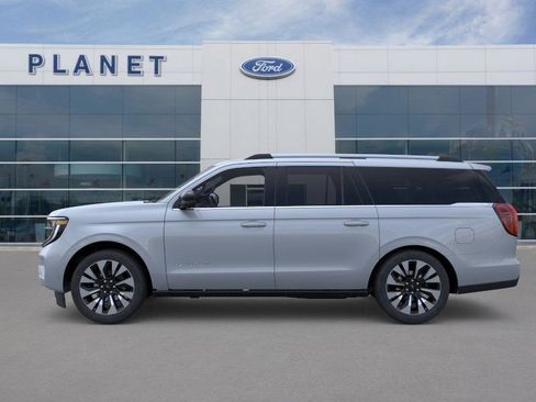 New 2026 Ford Expedition Max Platinum w/ Driver's Package image 3
