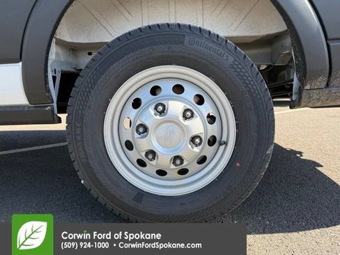 New 2026 Ford Transit 250 148 Medium Roof Extended AWD image 8