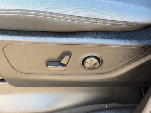 Used 2022 RAM 1500 Big Horn image 17