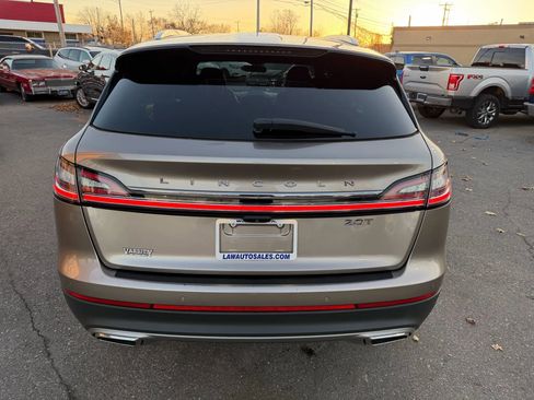 Used 2019 Lincoln Nautilus FWD image 4
