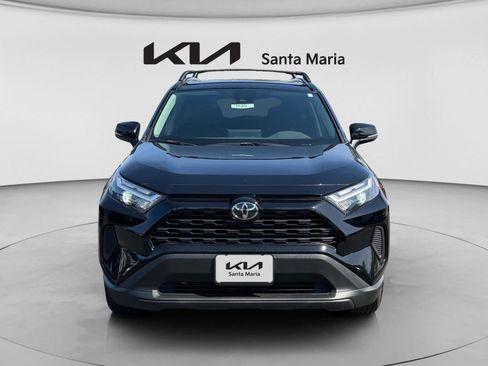 Used 2025 Toyota RAV4 XLE w/ Convenience Package image 4