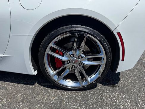 Used 2017 Chevrolet Corvette Stingray Coupe RWD image 28