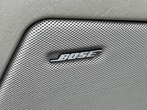 Used 2005 Cadillac XLR image 14