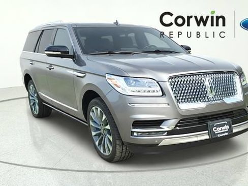 Used 2021 Lincoln Navigator Reserve AWD/4WD image 1