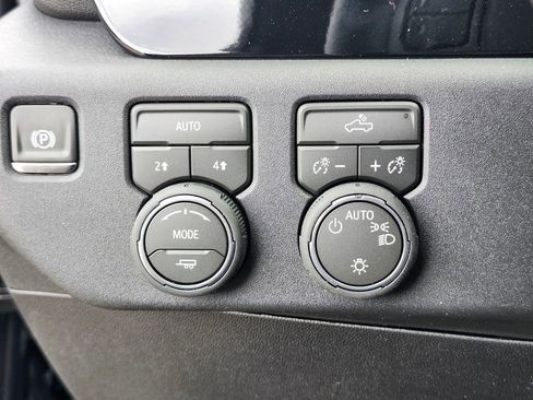 New 2026 Chevrolet Silverado 1500 LT AWD/4WD image 21