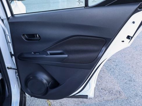 Used 2024 Nissan Kicks S FWD image 18