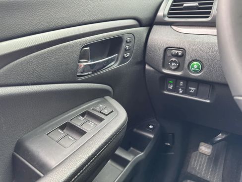Used 2025 Honda Ridgeline RTL image 22