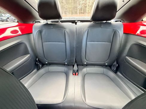 Used 2016 Volkswagen Beetle 1.8T SE FWD image 19