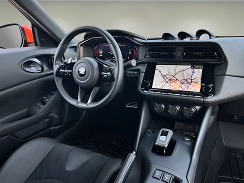 Used 2024 Nissan Z Performance w/ Heritage Edition RWD image 7