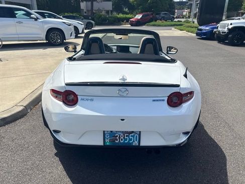 Used 2025 MAZDA MX-5 Miata Grand Touring w/ Appearance Package RWD image 11