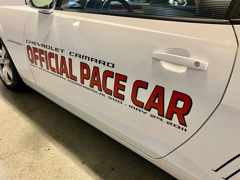 Used 2011 Chevrolet Camaro SS w/ RS Package image 21