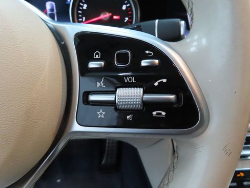 Used 2019 Mercedes-Benz E 450 Cabriolet image 13