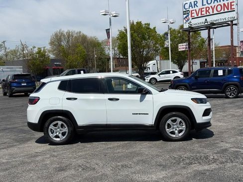 Used 2022 Jeep Compass Sport FWD image 5