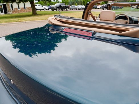Used 1995 Oldsmobile Cutlass Supreme Convertible FWD image 36