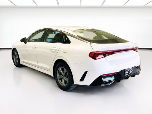 Used 2022 Kia K5 LXS image 6