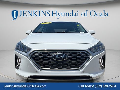 Certified 2021 Hyundai Ioniq Limited FWD image 8