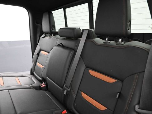 Used 2019 GMC Sierra 1500 AT4 w/ AT4 Premium Package AWD/4WD image 27