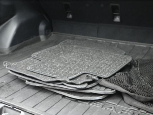 Used 2014 Subaru Forester 2.5i Limited image 14