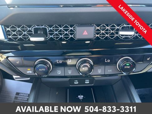 Used 2025 Honda Accord Sport image 31