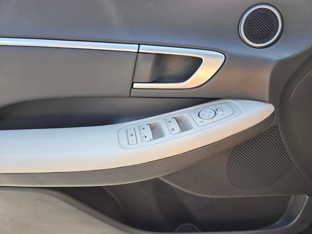 Used 2024 Hyundai Sonata SEL FWD image 21