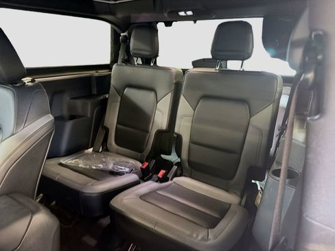 Used 2023 Ford Bronco Big Bend w/ Sasquatch Package AWD/4WD image 24