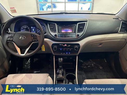 Used 2018 Hyundai Tucson SE AWD/4WD image 8