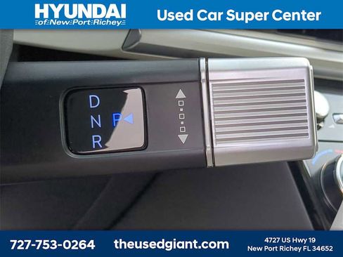 New 2026 Hyundai Santa Fe SE image 31