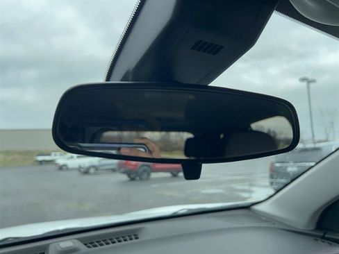 Used 2024 Chevrolet Equinox LT w/ LPO, Floor Liner Package image 22