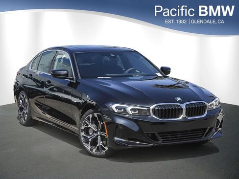 New 2026 BMW 330i Sedan RWD image 1