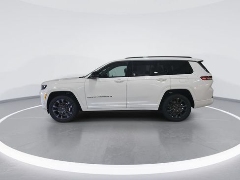 New 2026 Jeep Grand Cherokee L Limited AWD/4WD image 5