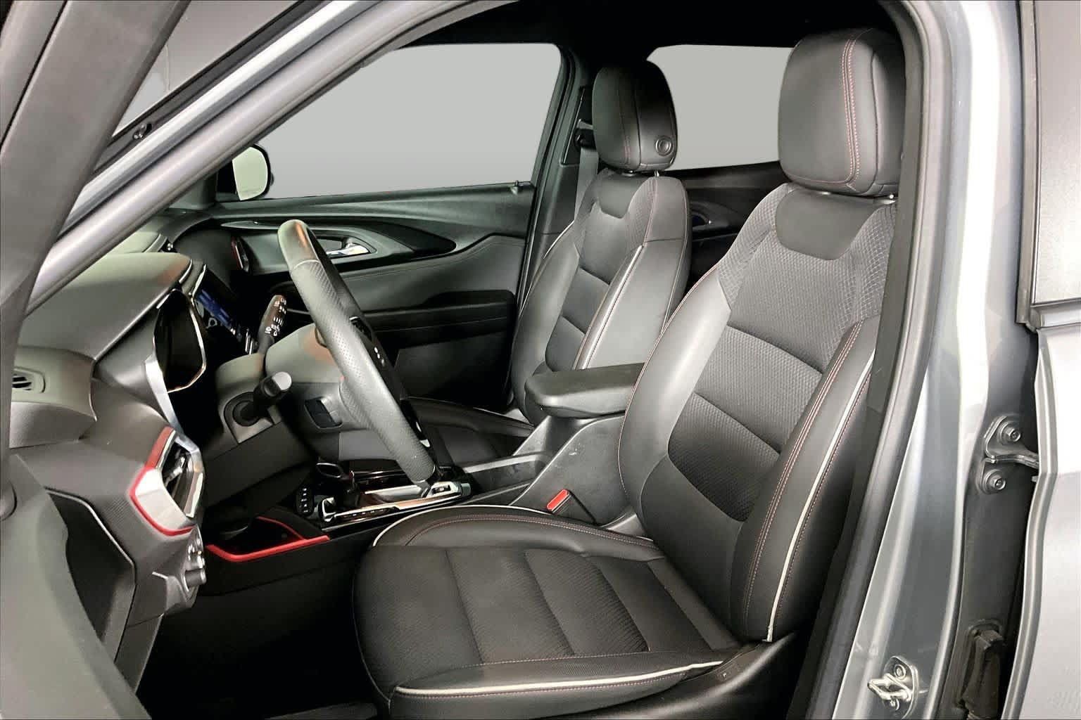 Certified 2023 Chevrolet TrailBlazer RS w/ Convenience Package FWD image 8
