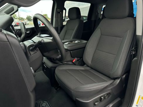 Used 2024 Chevrolet Silverado 1500 Custom w/ Turbomax Blackout Package AWD/4WD image 13