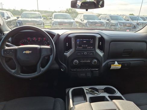 Used 2024 Chevrolet Silverado 1500 Custom RWD image 28