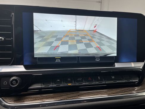 Certified 2024 Chevrolet Silverado 1500 RST image 5