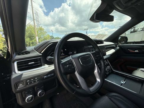 Certified 2023 GMC Yukon Denali AWD/4WD image 10
