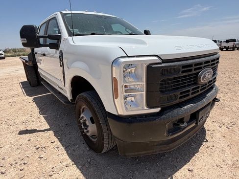 Used 2025 Ford F350 XL AWD/4WD image 11