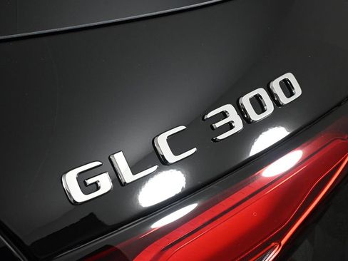 New 2026 Mercedes-Benz GLC 300 image 27