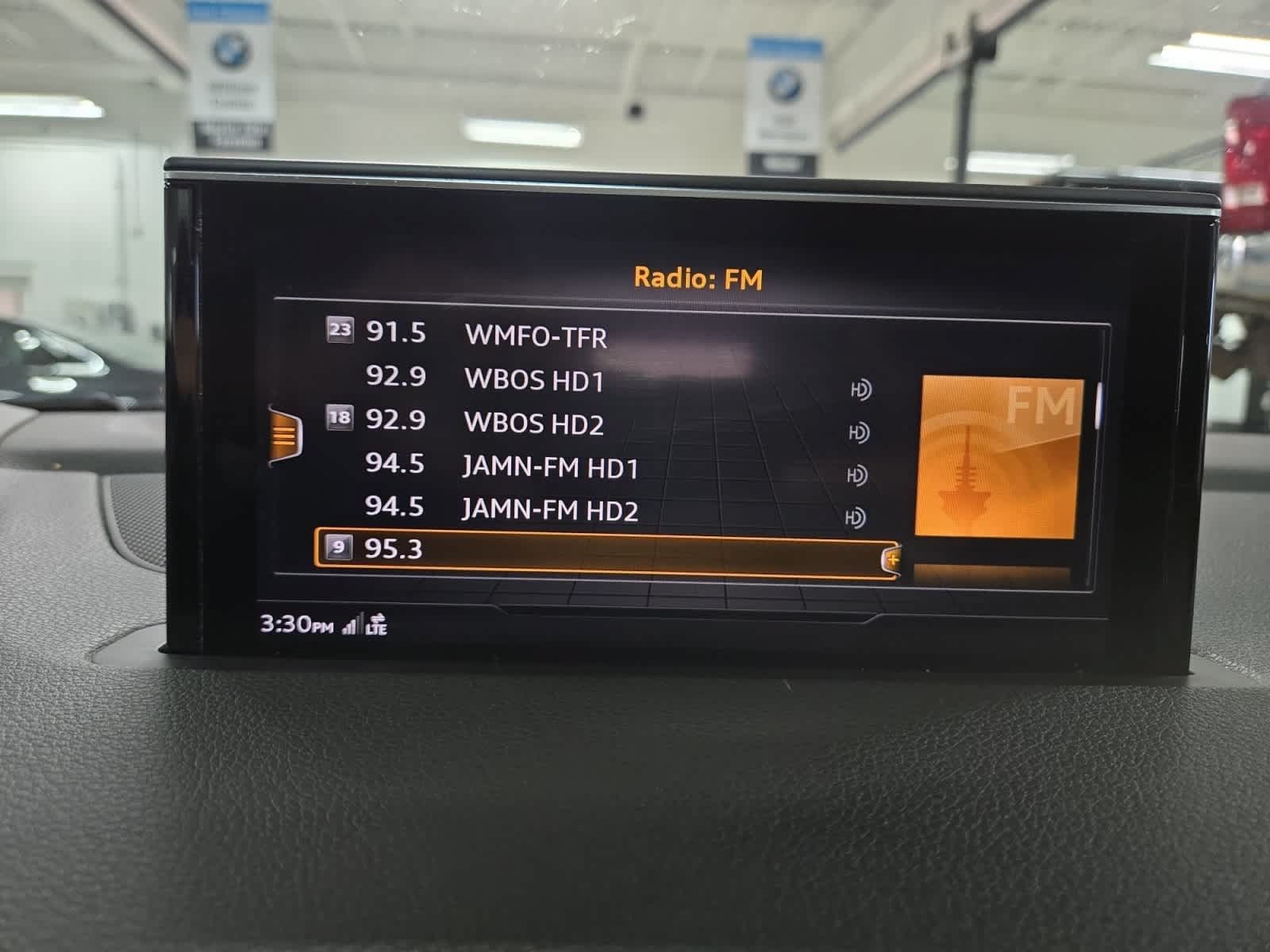 Used 2018 Audi Q7 3.0T Prestige AWD/4WD image 27